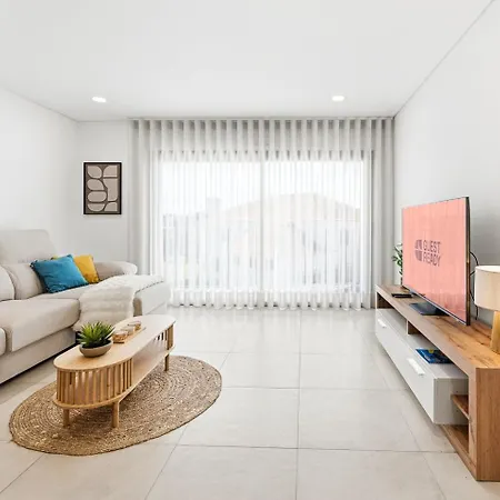 Appartement Guestready - Sunny Modern Retreat In